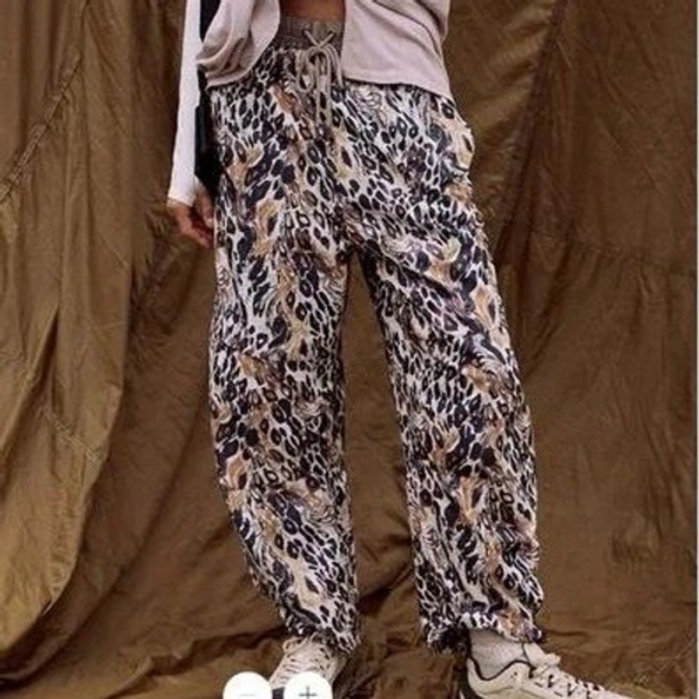NWT Free People Movement XS Barrel Leg Pants Boho Chic Festival Balloon Wide Leg